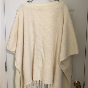 CJ Banks Poncho Cream OS